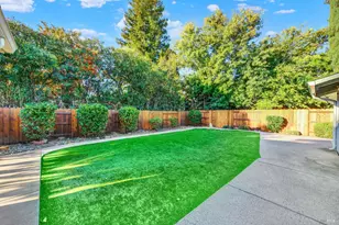 518 Crestview Dr, Vacaville, CA 95688 - Photo 43