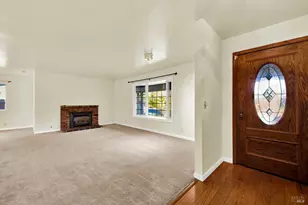 518 Crestview Dr, Vacaville, CA 95688 - Photo 5