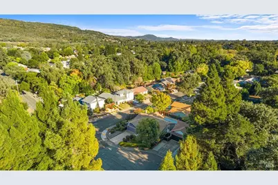 296 W Thomson Avenue, Sonoma, CA 95476 - Photo 41