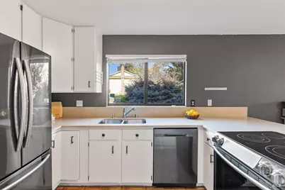 296 W Thomson Avenue, Sonoma, CA 95476 - Photo 13