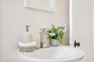 1042 Calaveras Way, Vallejo, CA 94590 - Photo 15
