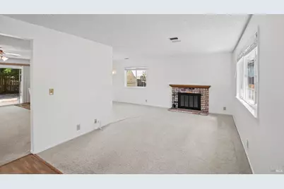 2257 Ross Place, Fairfield, CA 94533 - Photo 7