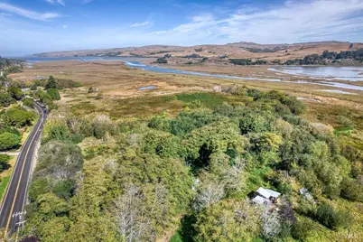 12325 Sir Francis Drake Boulevard, Inverness, CA 94956 - Photo 31