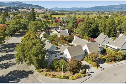 823 Crocus Drive, Sonoma, CA 95476 - Photo 3