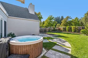 823 Crocus Dr, Sonoma, CA 95476 - Photo 31