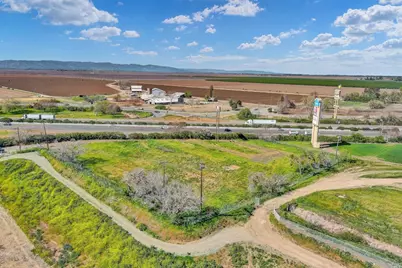 8362 Auction Lane, Dixon, CA 95620 - Photo 5