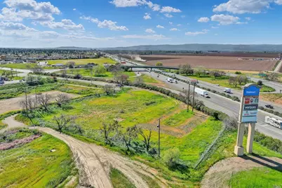 8362 Auction Lane, Dixon, CA 95620 - Photo 7