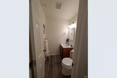 126 S E Street, Santa Rosa, CA 95404 - Photo 5