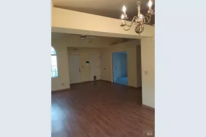 1035 Camellia Court, Suisun City, CA 94585 - Photo 11