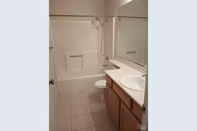 1035 Camellia Court, Suisun City, CA 94585 - Photo 17