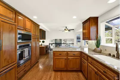 2725 Seminole Drive, Fairfield, CA 94534 - Photo 29