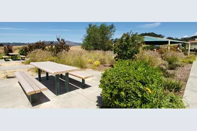 2725 Seminole Drive, Fairfield, CA 94534 - Photo 97