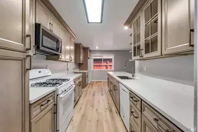 4960 Snark Avenue, Santa Rosa, CA 95409 - Photo 5