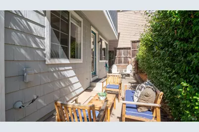 1014 Addison Circle, Petaluma, CA 94952 - Photo 33