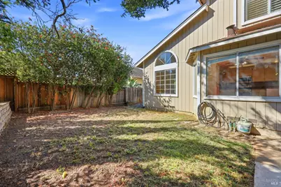 914 Buckingham Drive, Windsor, CA 95492 - Photo 51