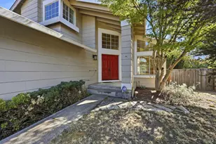 914 Buckingham Dr, Windsor, CA 95492 - Photo 1