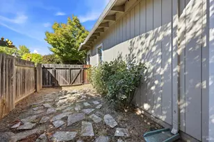 914 Buckingham Dr, Windsor, CA 95492 - Photo 55