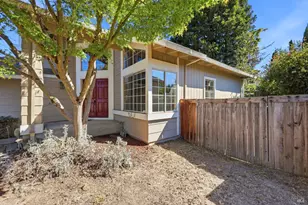 914 Buckingham Dr, Windsor, CA 95492 - Photo 3