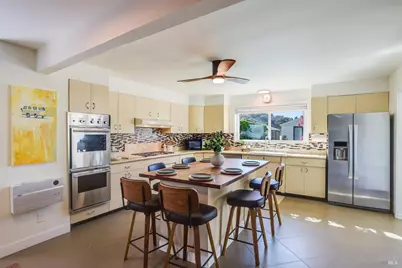 109 Vendola Drive, San Rafael, CA 94903 - Photo 9