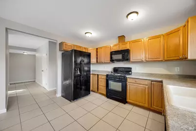 7343 Corsica Court, Rohnert Park, CA 94928 - Photo 9