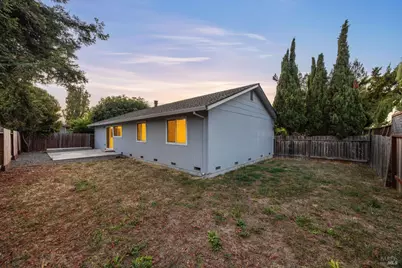 7343 Corsica Court, Rohnert Park, CA 94928 - Photo 27