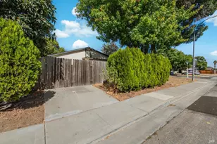 805 Avon Ct, Dixon, CA 95620 - Photo 51