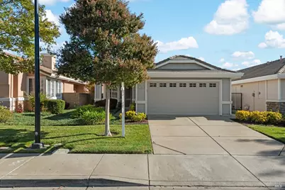 460 Mandarin Circle, Vacaville, CA 95687 - Photo 1