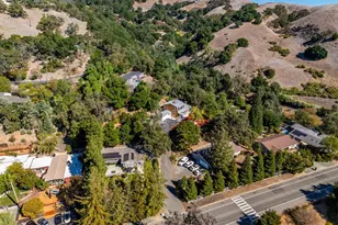 3384 Deer Hill Rd, Lafayette, CA 94549 - Photo 57