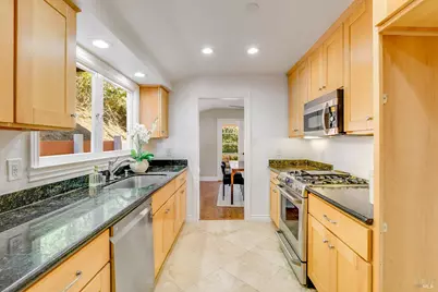 3384 Deer Hill Road, Lafayette, CA 94549 - Photo 17
