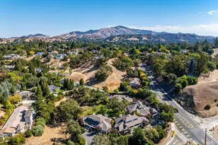 136 Sugarloaf Ct, Alamo, CA 94507 - Photo 61