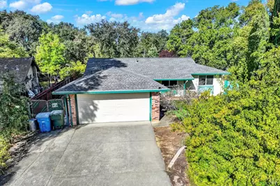820 Capstan Court, Vacaville, CA 95687 - Photo 1