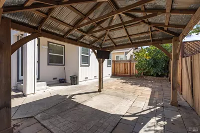 8119 Luisa Way, Windsor, CA 95492 - Photo 21