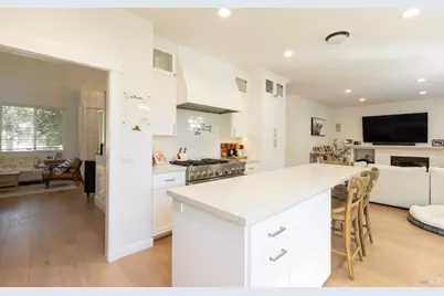 9119 Saint James Place, Windsor, CA 95492 - Photo 7