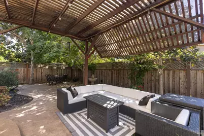 9119 Saint James Place, Windsor, CA 95492 - Photo 31