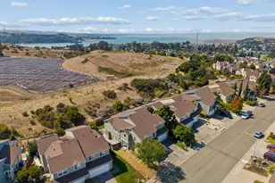 247 Clearpointe Dr, Vallejo, CA 94591 - Photo 23