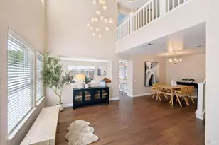 247 Clearpointe Dr, Vallejo, CA 94591 - Photo 9