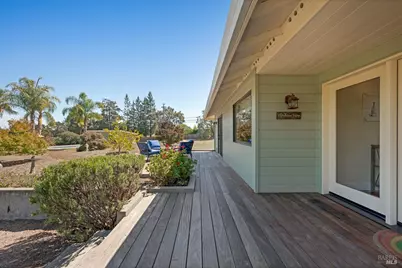 8622 Green Valley Road, Sebastopol, CA 95472 - Photo 15