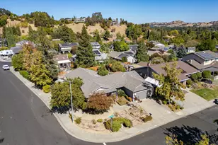 166 Vista View Dr, Vacaville, CA 95688 - Photo 55