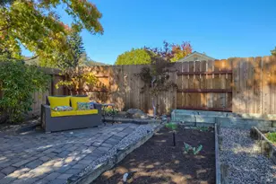 166 Vista View Dr, Vacaville, CA 95688 - Photo 51