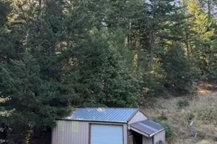 7101 Fitzhugh Rd, Laytonville, CA 95454 - Photo 5