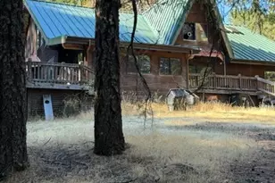 7101 Fitzhugh Rd, Laytonville, CA 95454 - Photo 3