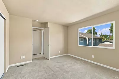 377 Wall Place, Santa Rosa, CA 95401 - Photo 15