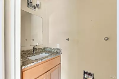 377 Wall Place, Santa Rosa, CA 95401 - Photo 17