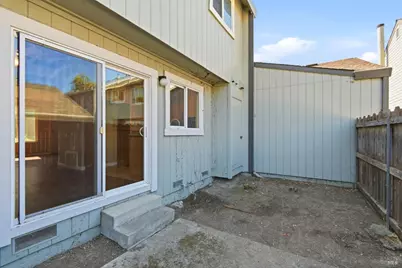 377 Wall Place, Santa Rosa, CA 95401 - Photo 19