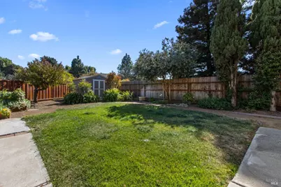645 Snapdragon Place, Benicia, CA 94510 - Photo 37
