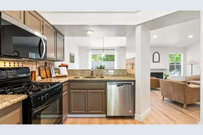 9514 Lazy Creek Drive, Windsor, CA 95492 - Photo 7