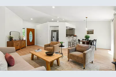 9514 Lazy Creek Drive, Windsor, CA 95492 - Photo 3