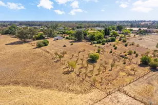 7829 Tres Ranchos Ln, Vacaville, CA 95688 - Photo 9