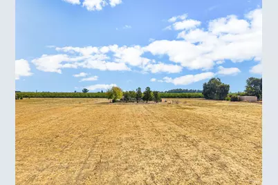 7615 Harvest Lane, Vacaville, CA 95688 - Photo 13