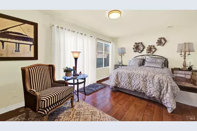 262 N Alamo Drive, Vacaville, CA 95688 - Photo 41